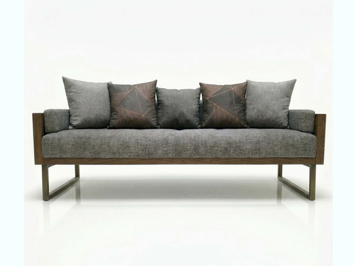 Untitled design - 2026-06-12T140416.573 Luxure - Image 1